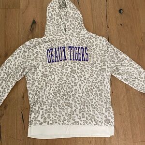 Colosseum White and Gray Sweatshirt with Hood